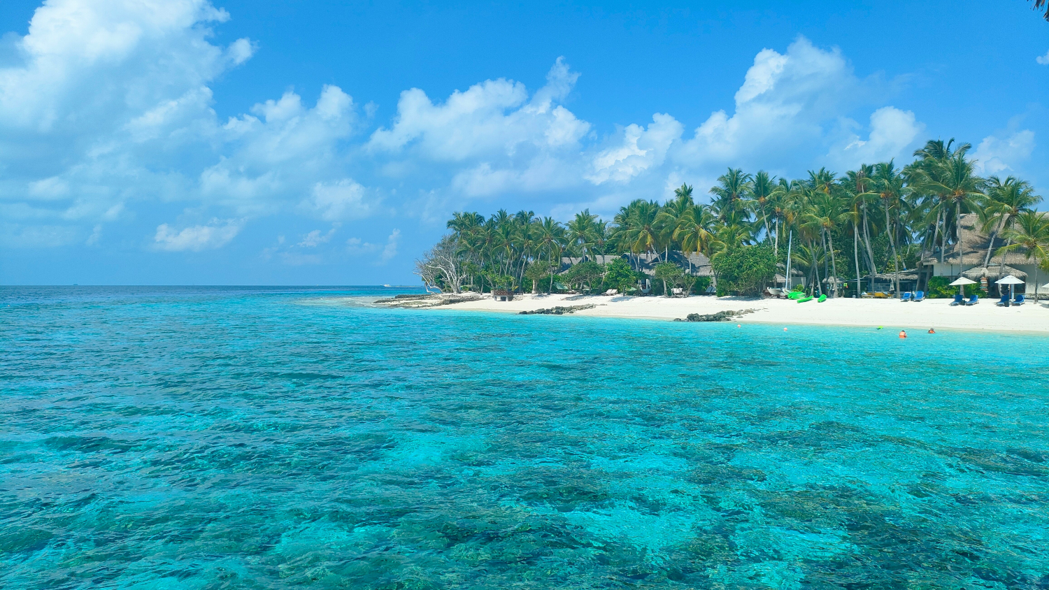 Maldives. (Photo: Arun J via Unsplash)