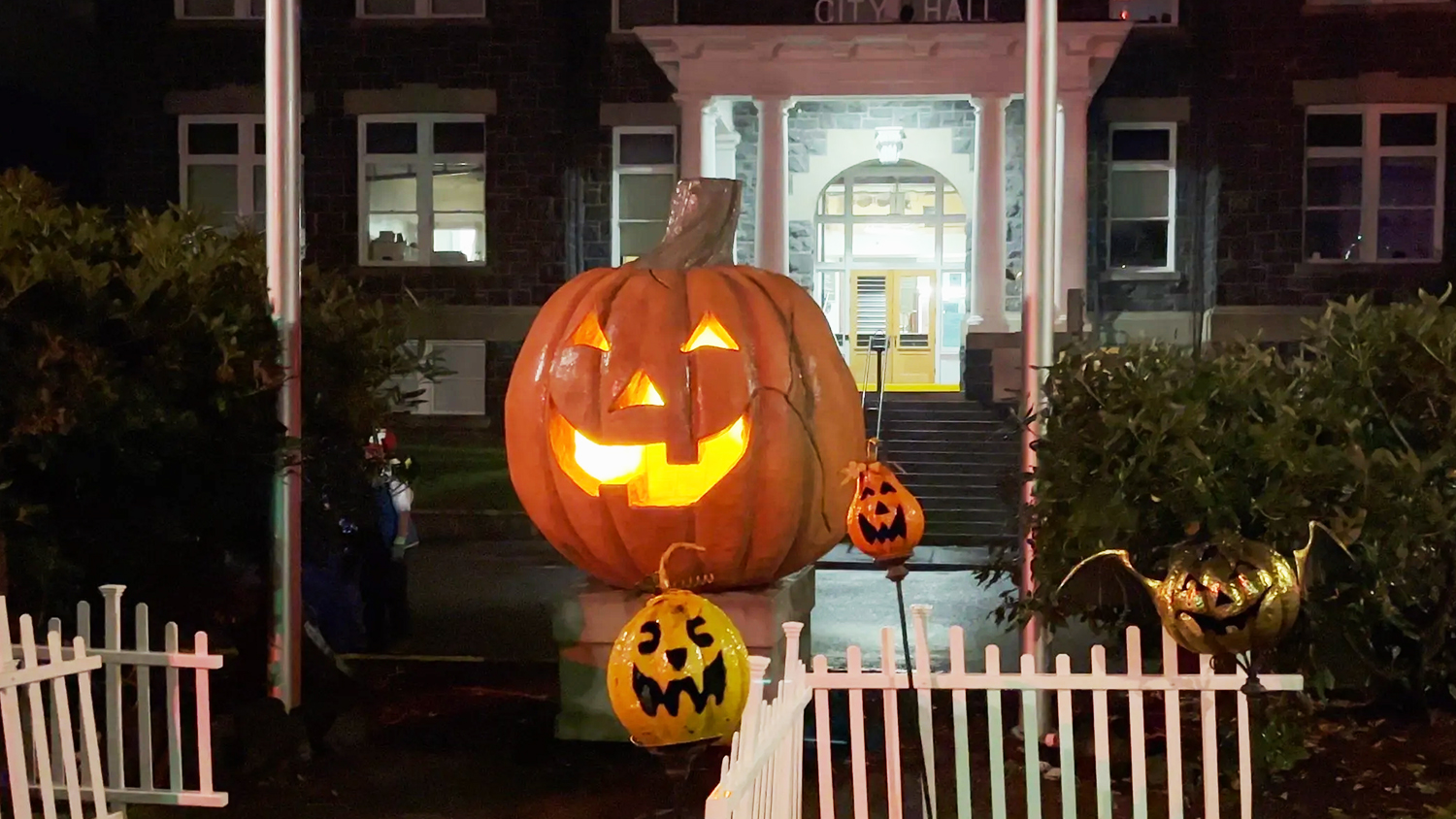 Spirit of Halloweentown Giant Pumpkin in St.Helens Oregon. (Photo: Holly)