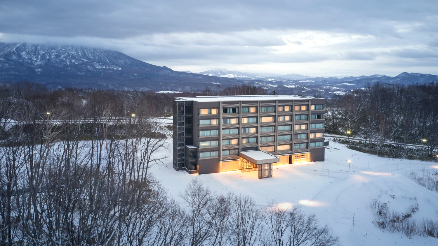 Hinode Hills Niseko Village