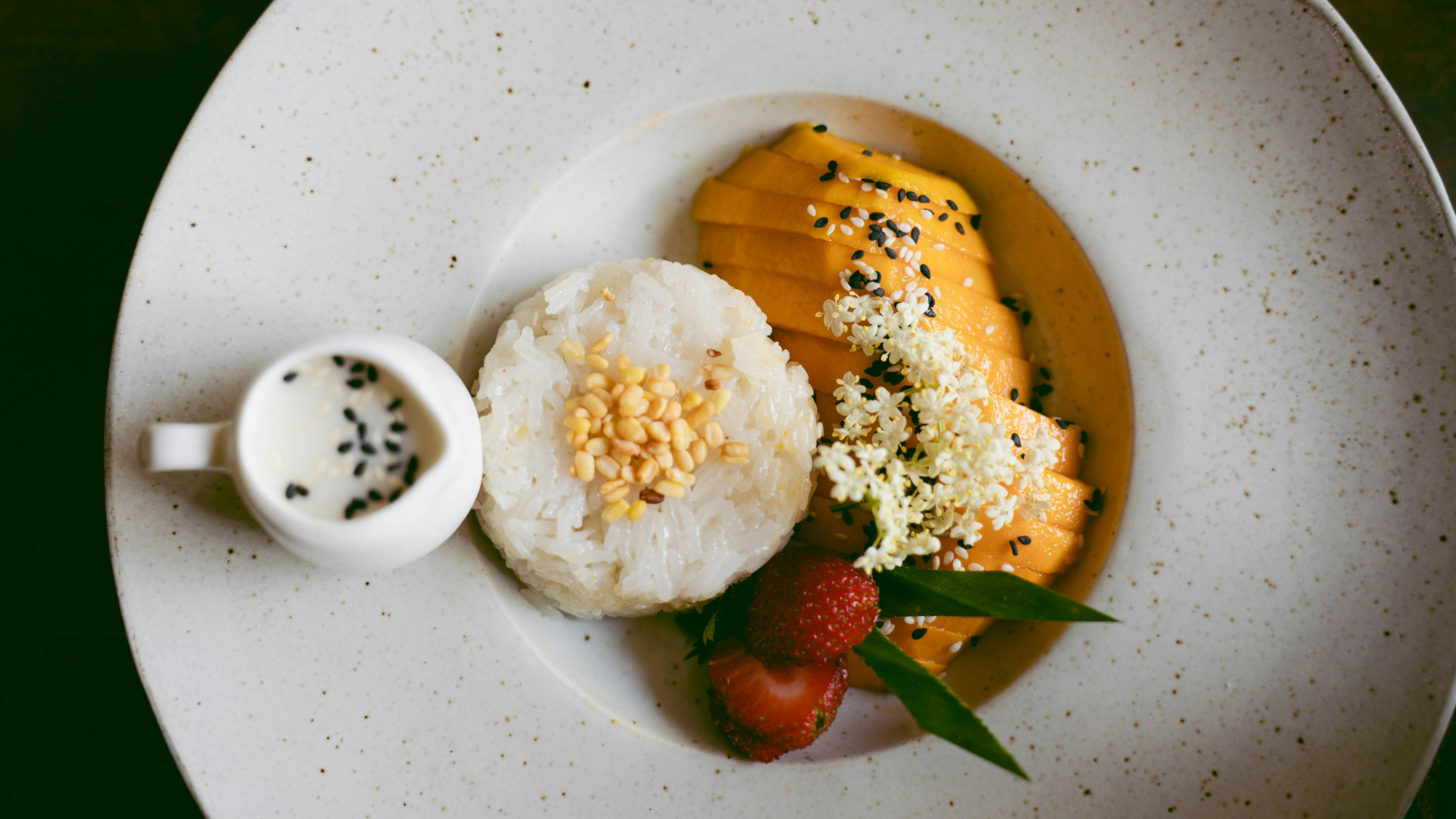 Khao Niao Mamuang (Mango Sticky Rice)