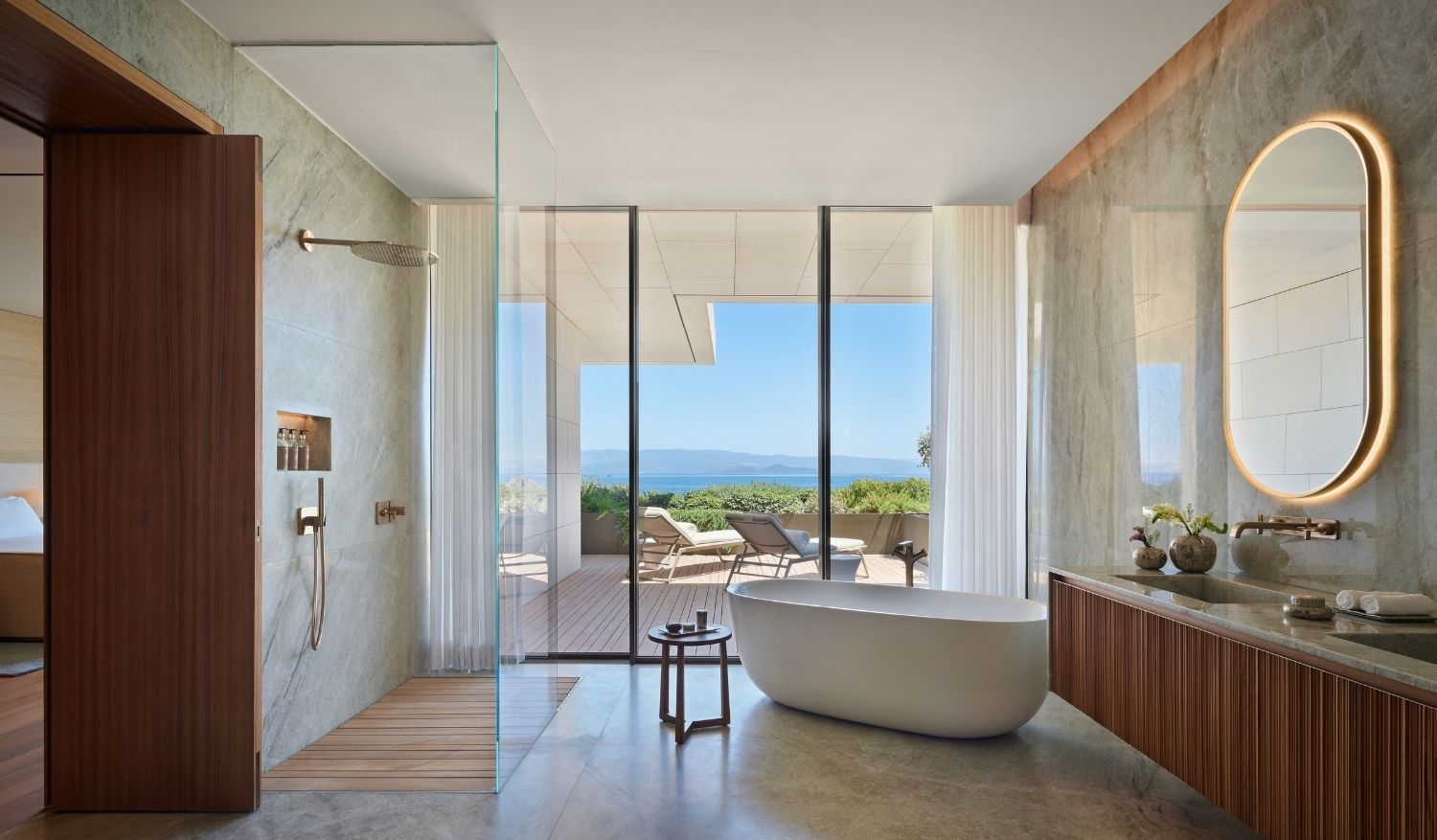 Bodrum Mansion’s master bedroom bathroom.