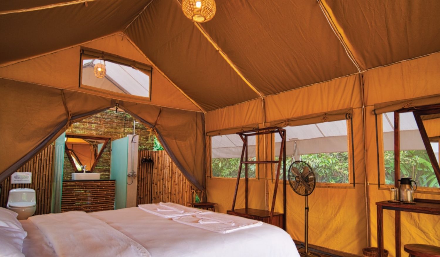 Luxury eco-lodge Cardamom Tented Camp