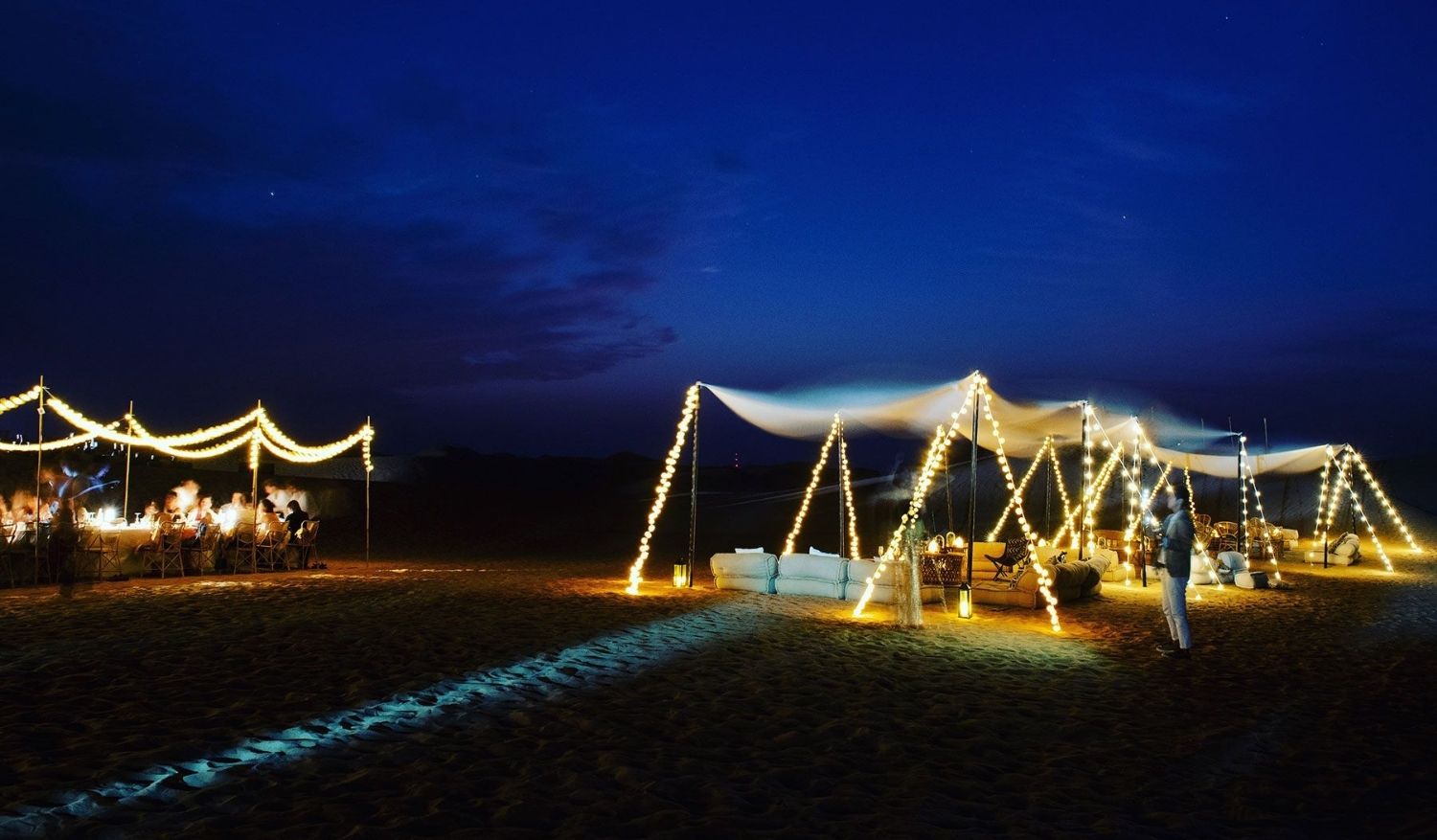 Enjoy breathtaking views of the dunes while live performances play as you dine at The Nest.