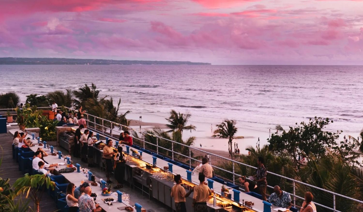 Guests Of Potato Head can choose to have dinner by overlooking the sunset.