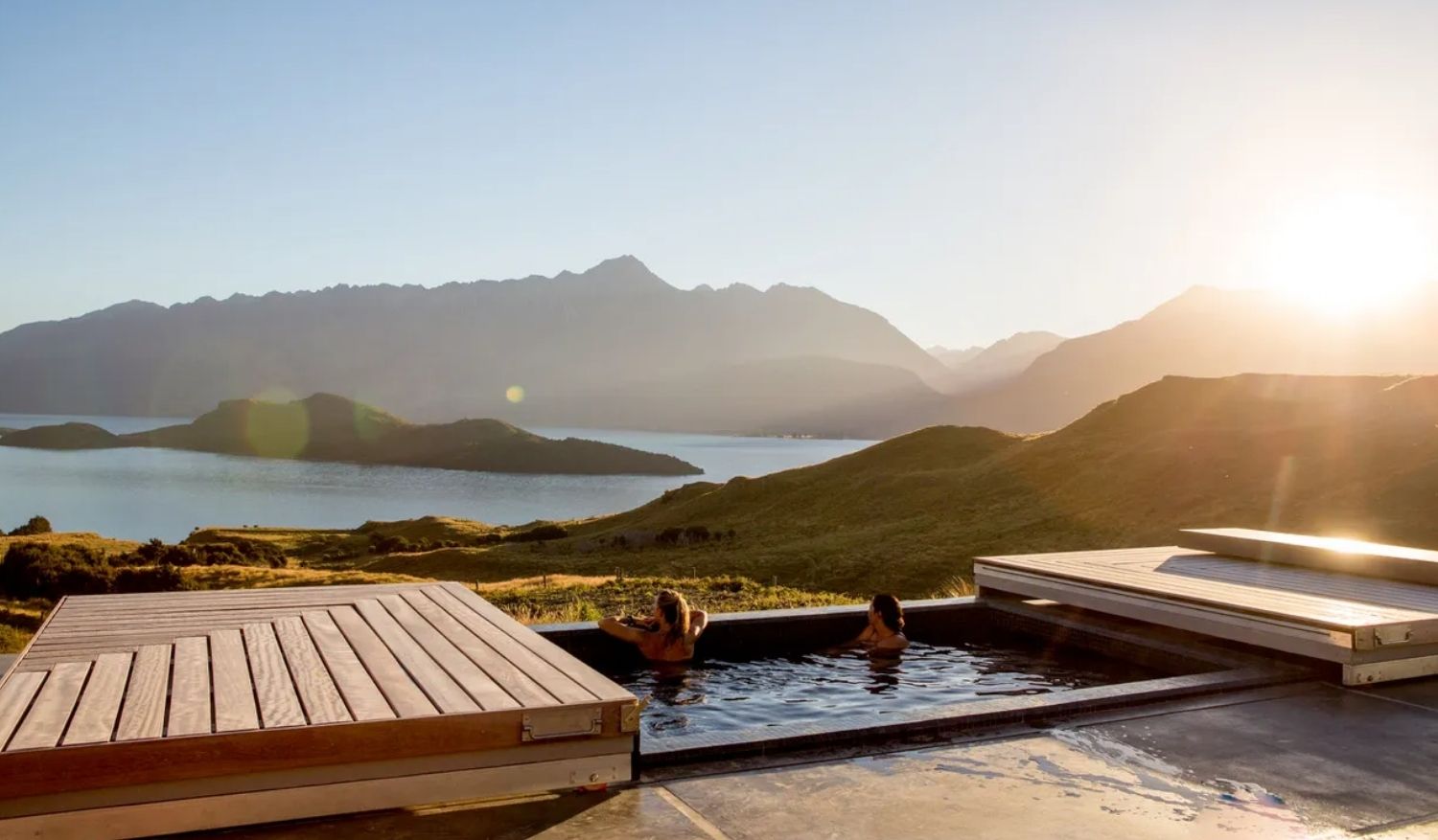 The Kiwi remote wellness retreat has a breathtaking view of Lake Wakatipu.