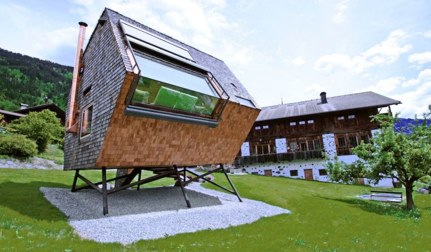 The topsy-turvy-looking UFOGEL is surprisingly spacious inside.