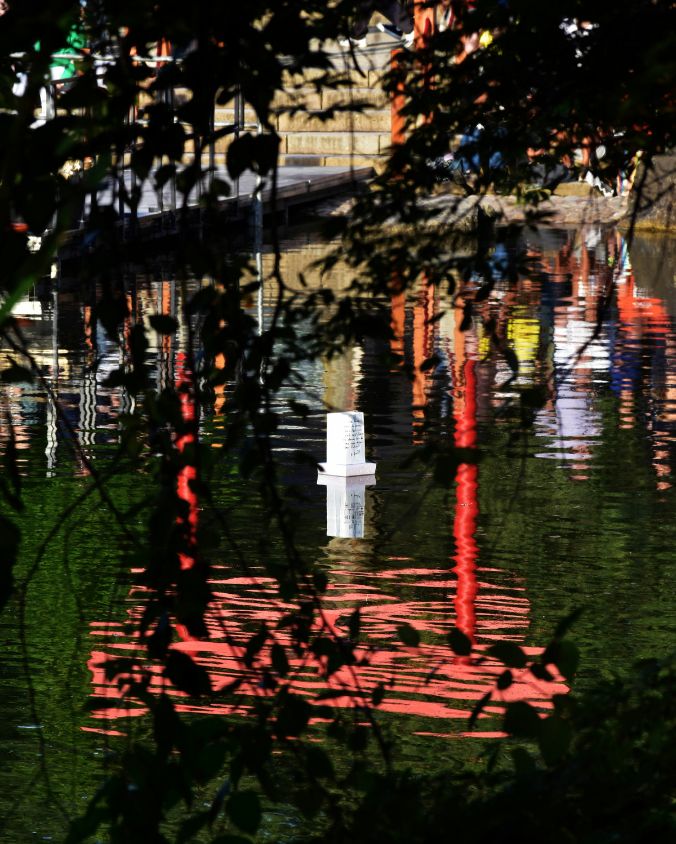 Obon leaves behind a lingering sense of warmth. (Credit: Liesbeth Swenne)