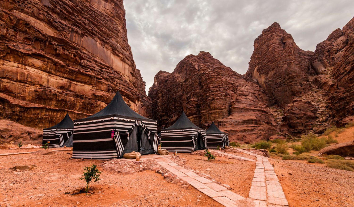 Along the way tents would be set up for hands-on cultural workshops.